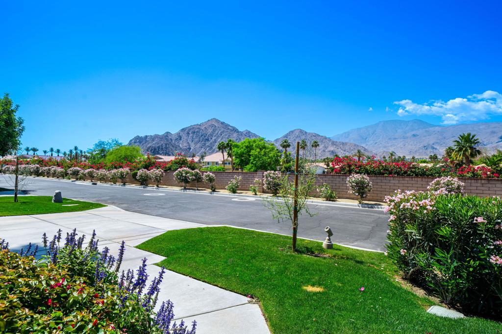 78328 Calle Las Ramblas