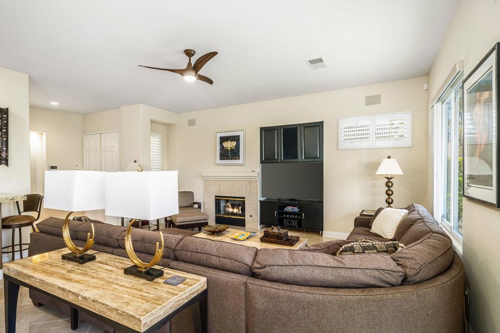 78328 Calle Las Ramblas