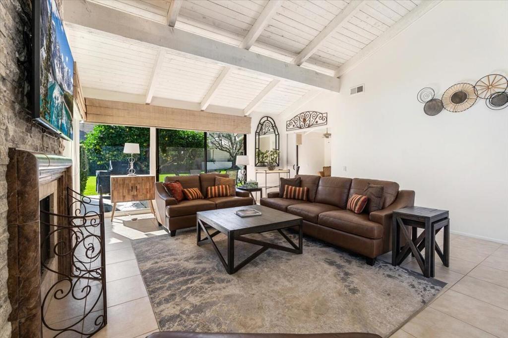 46520 Arapahoe Circle