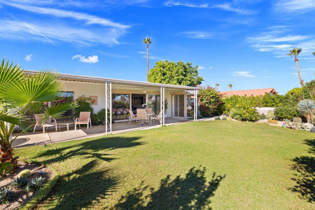 46310 Burroweed Lane