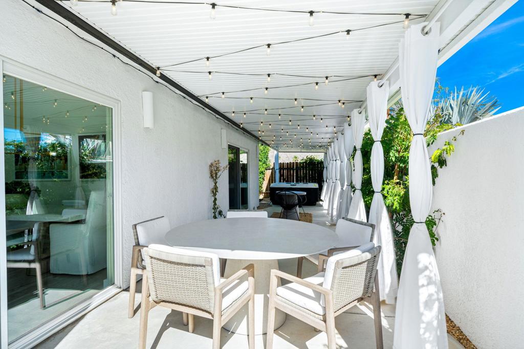 54990 Avenida Madero