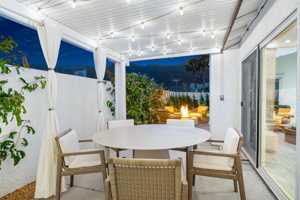 54990 Avenida Madero