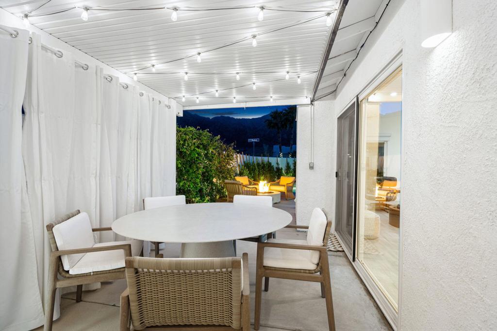 54990 Avenida Madero