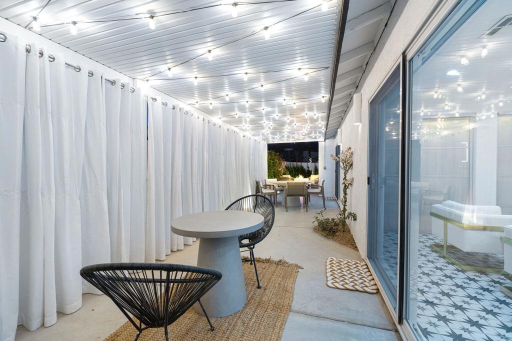 54990 Avenida Madero