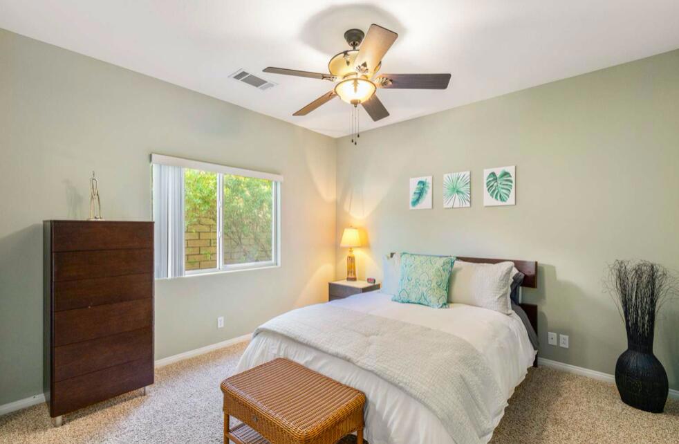 162 Saint Thomas Place