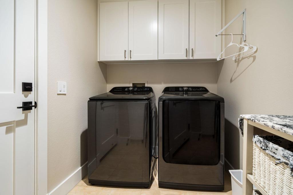 321 Bouquet Canyon Drive