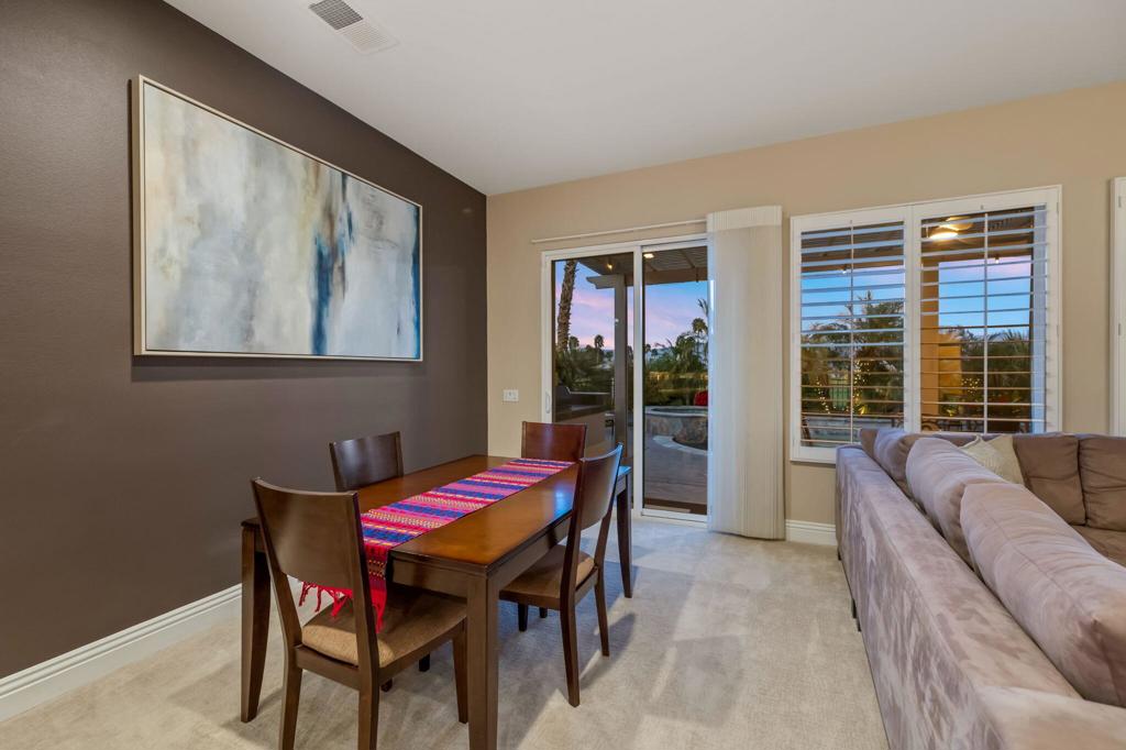 78340 Calle Las Ramblas