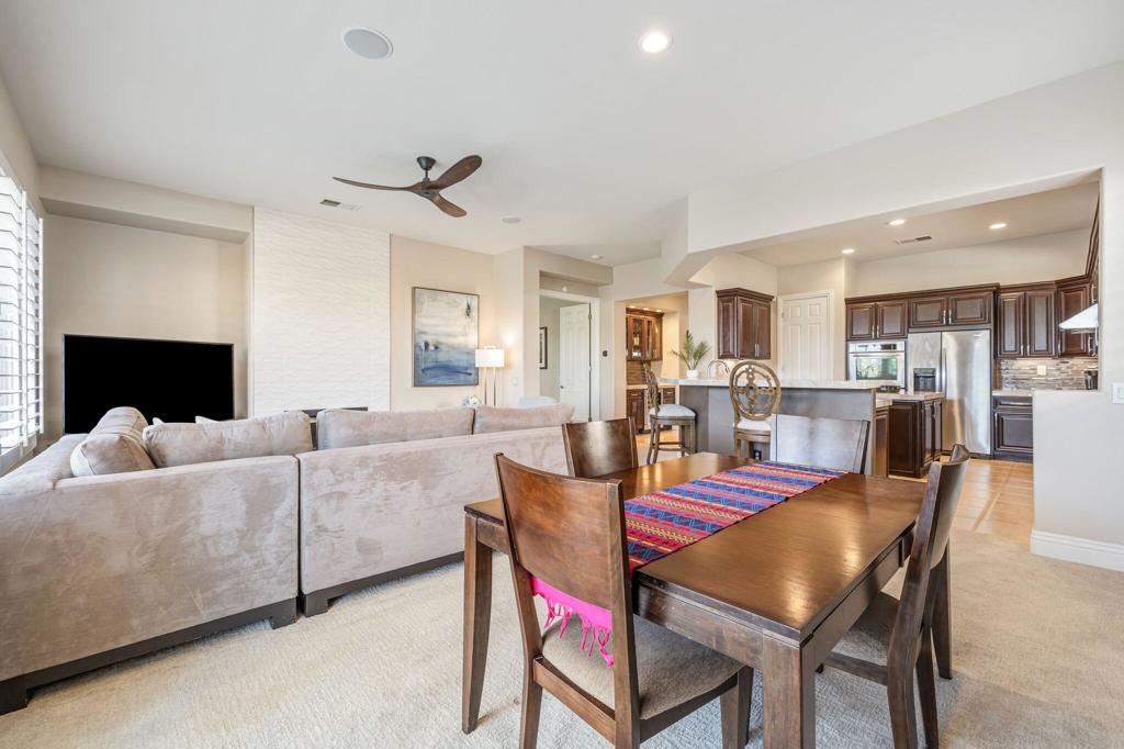 78340 Calle Las Ramblas