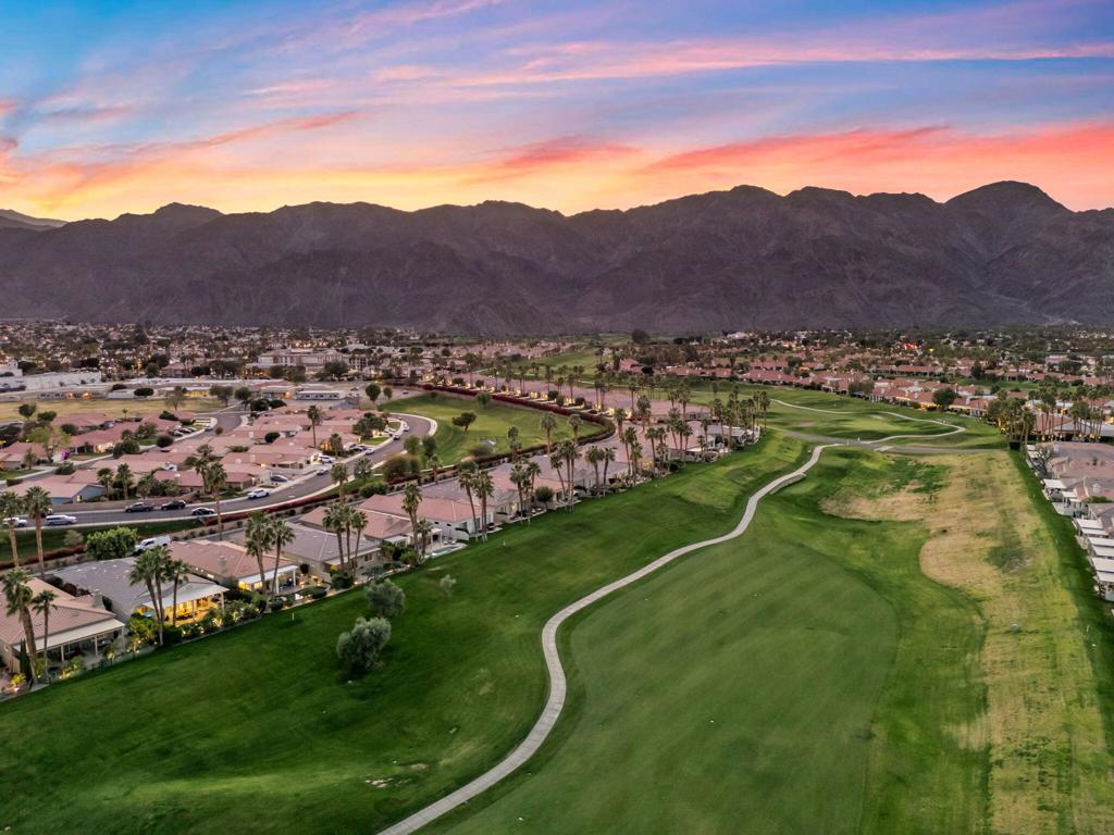 78340 Calle Las Ramblas