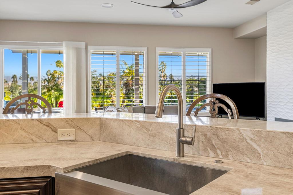 78340 Calle Las Ramblas