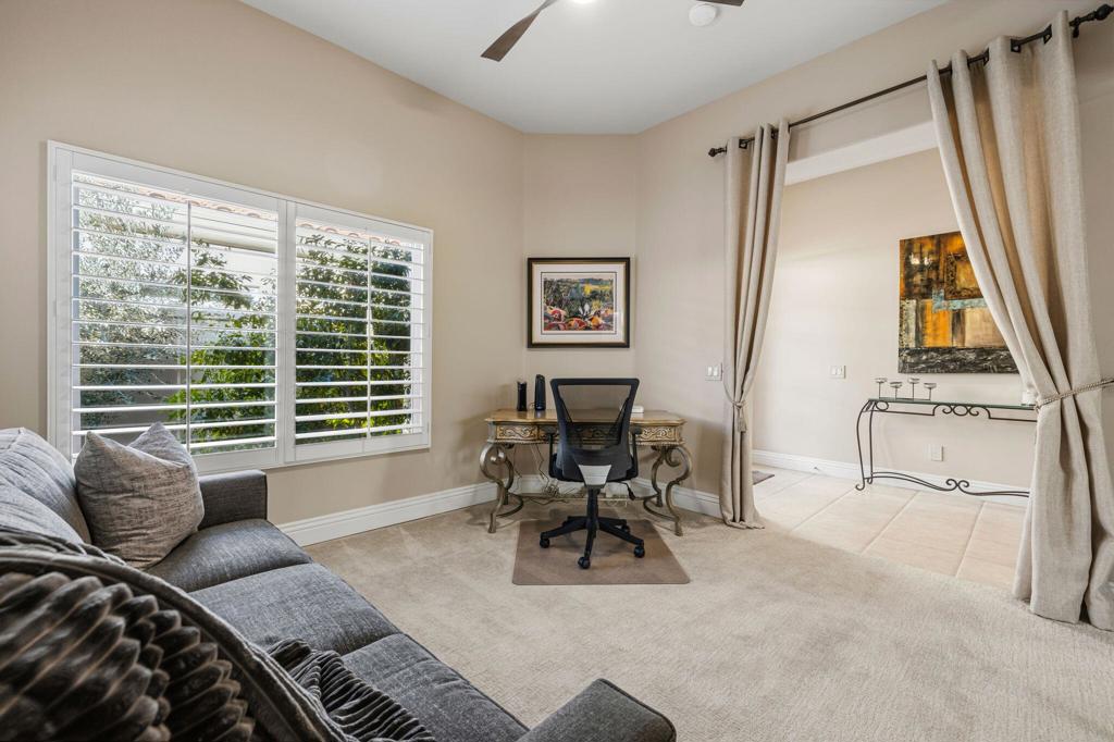 78340 Calle Las Ramblas