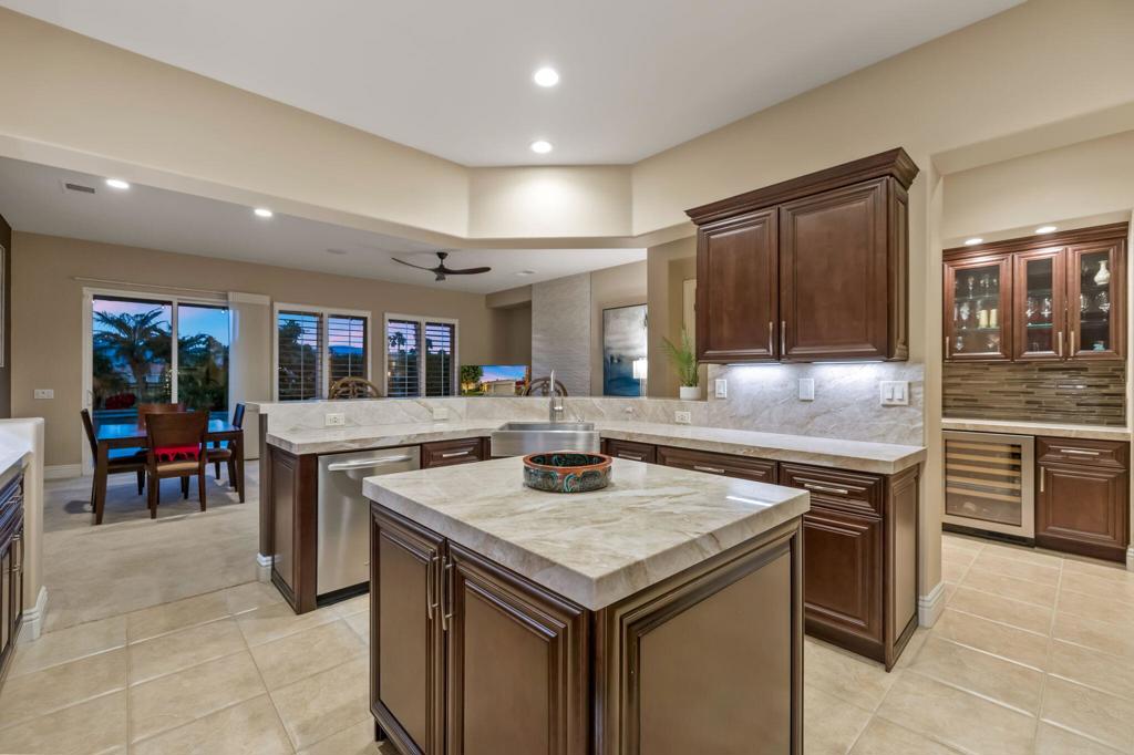 78340 Calle Las Ramblas