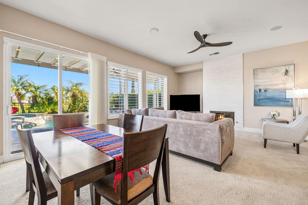 78340 Calle Las Ramblas