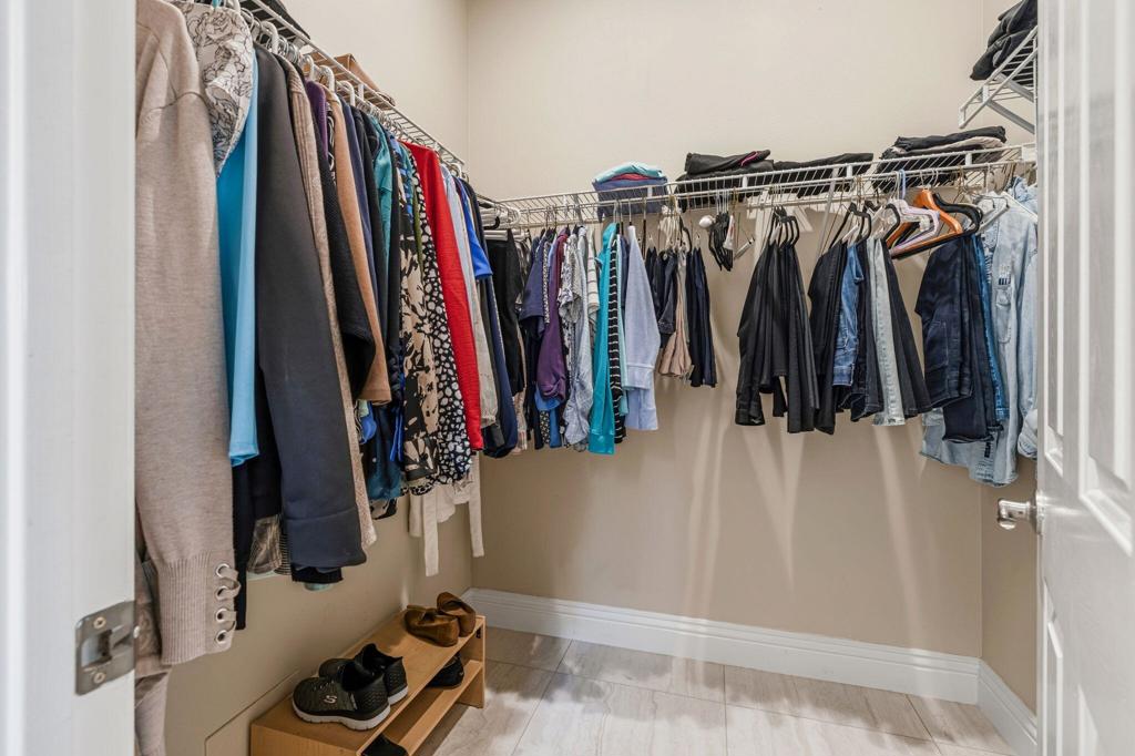 78340 Calle Las Ramblas