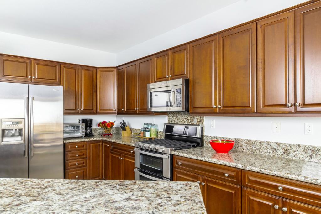 81098 Avenida Vidrio