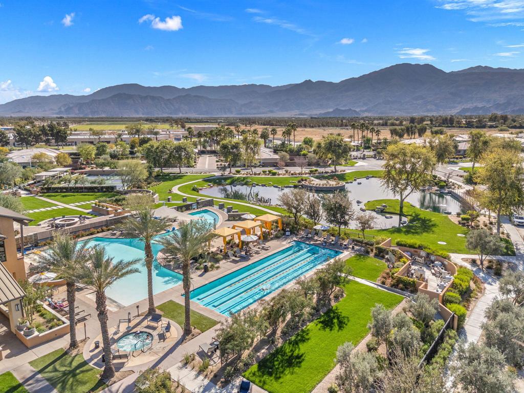 82707 Woodcreek Court