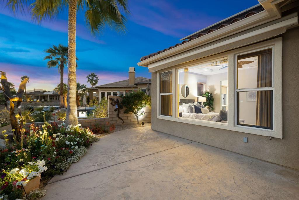 3 Pyramid Lake Court