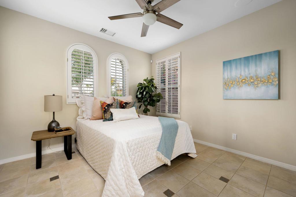 3 Pyramid Lake Court