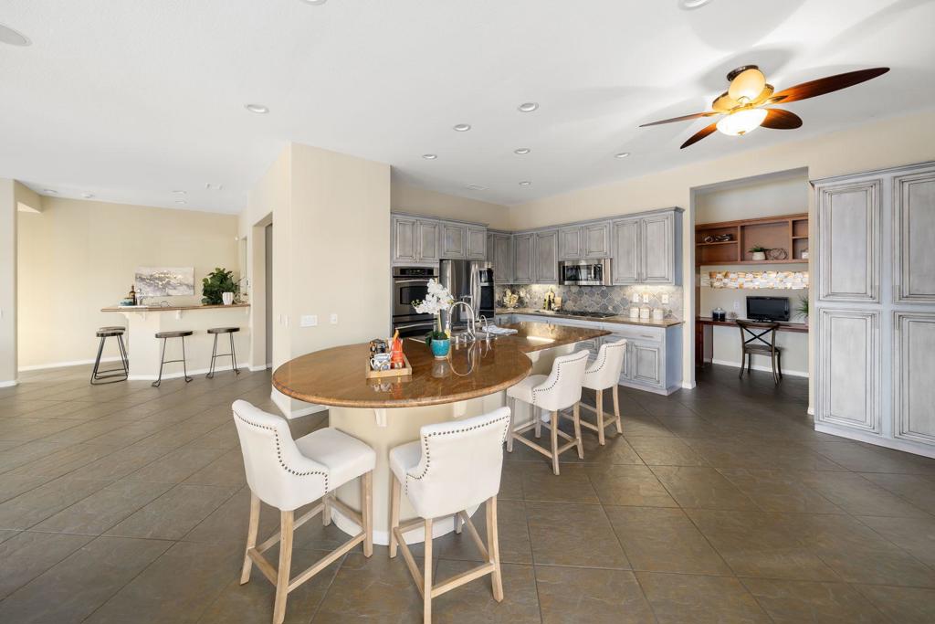 3 Pyramid Lake Court