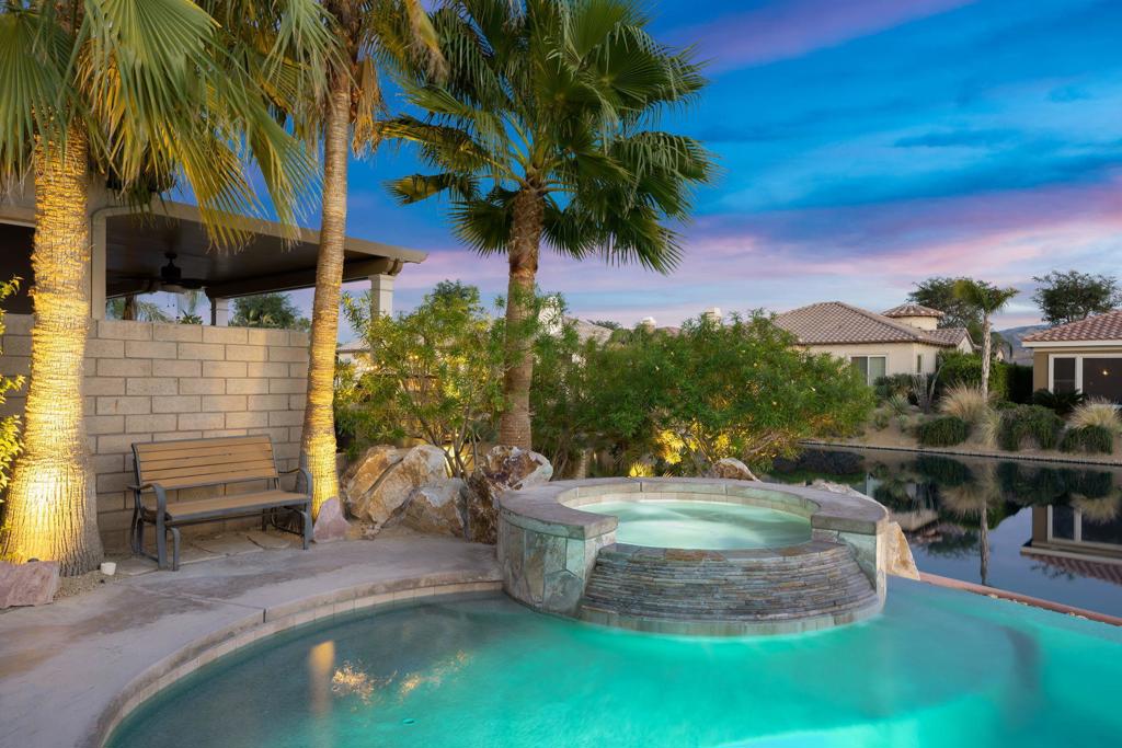3 Pyramid Lake Court
