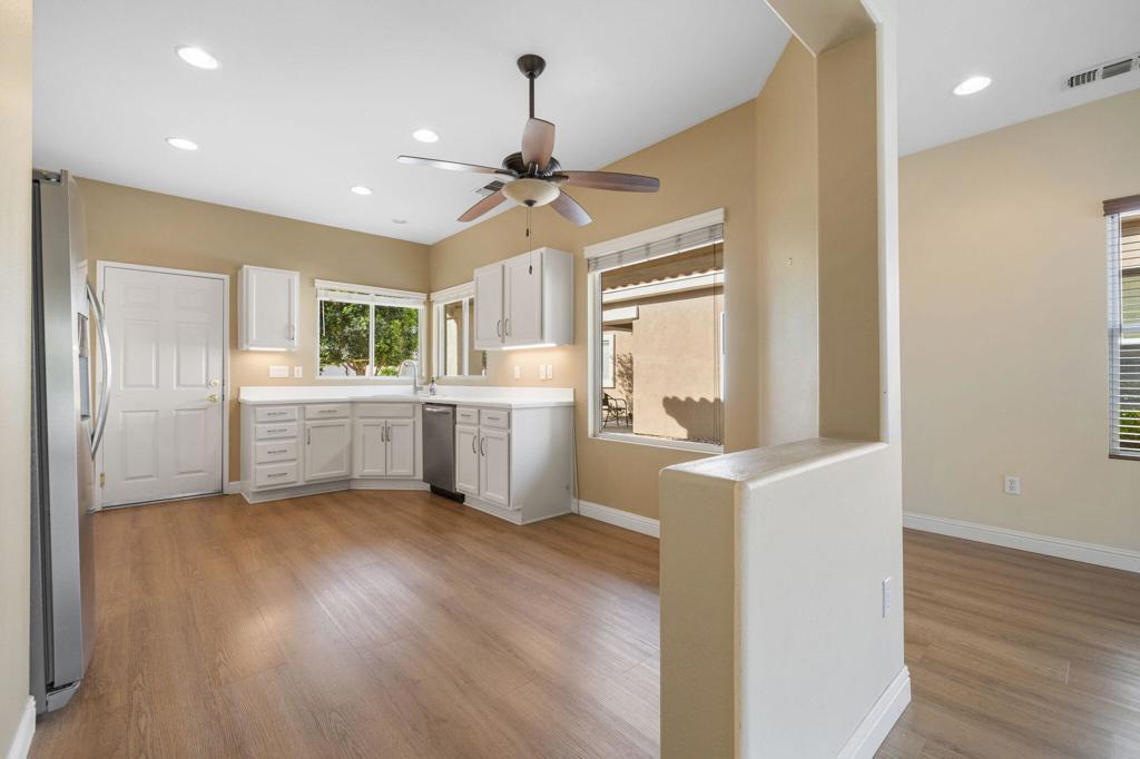 78698 Rockwell Circle