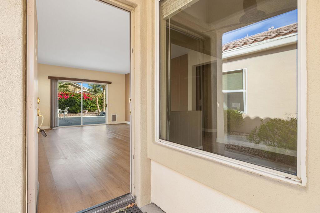 78698 Rockwell Circle