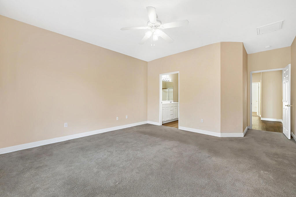 78698 Rockwell Circle