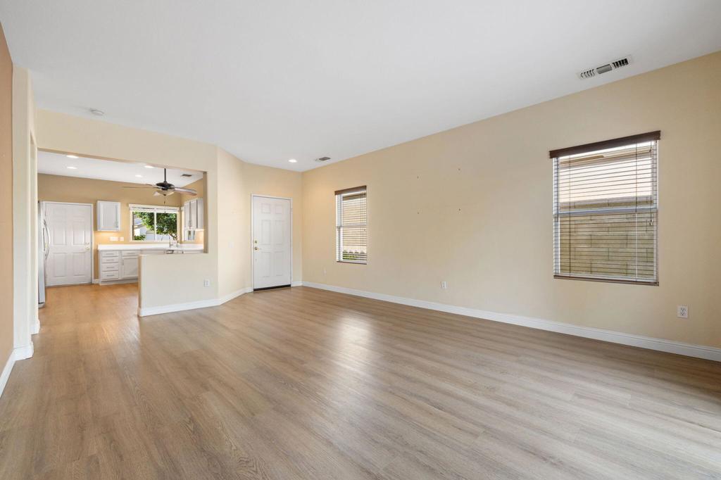 78698 Rockwell Circle