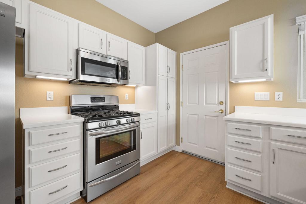 78698 Rockwell Circle