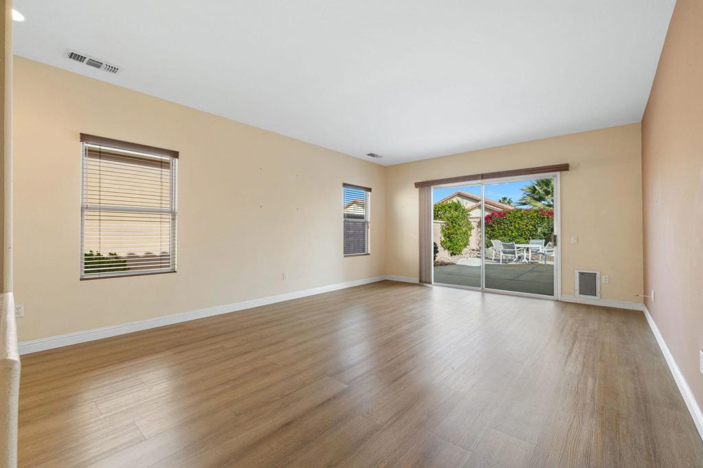 78698 Rockwell Circle