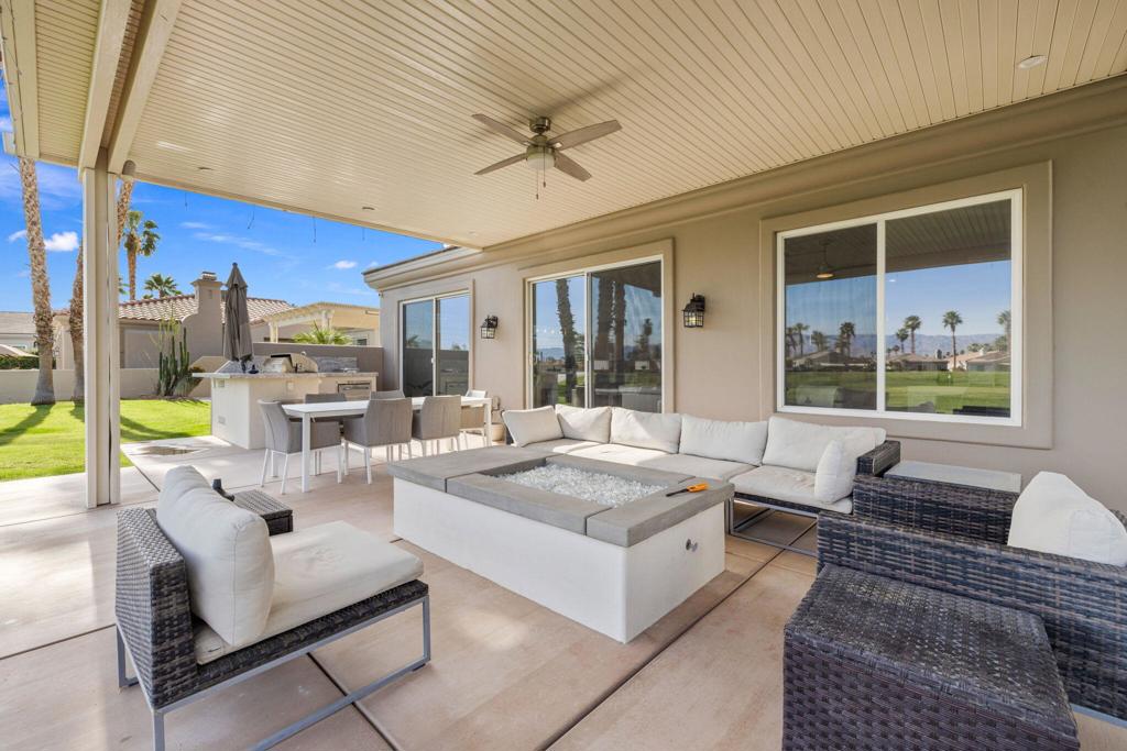 78370 Calle Las Ramblas