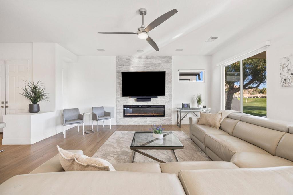 78370 Calle Las Ramblas