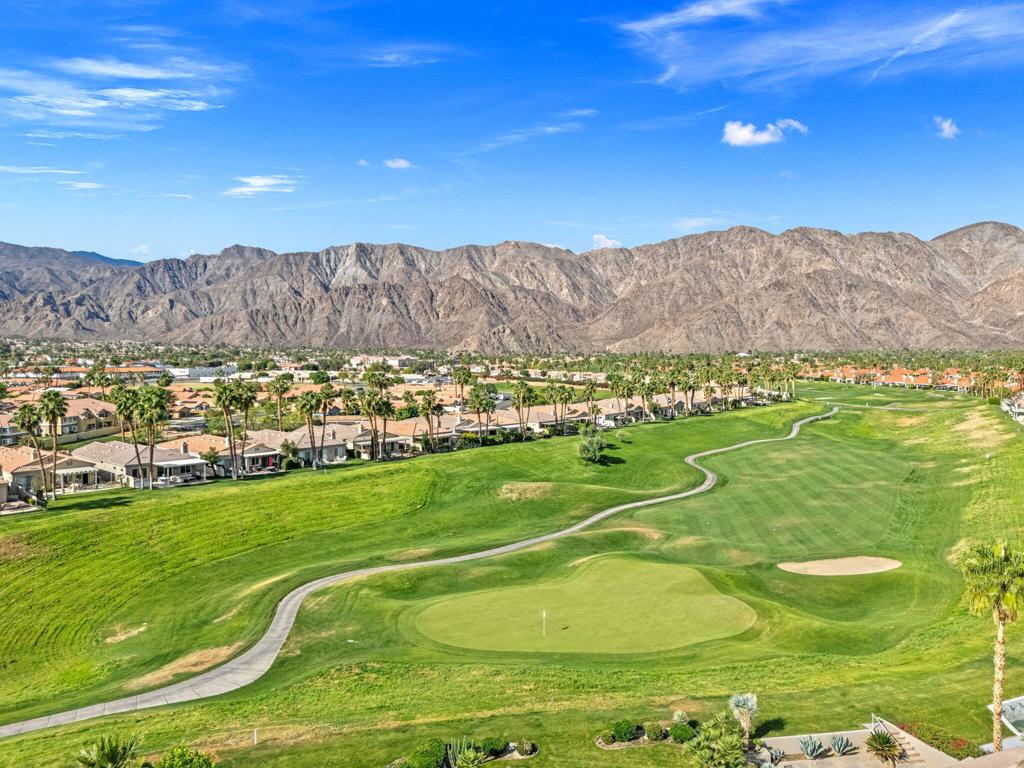 78370 Calle Las Ramblas