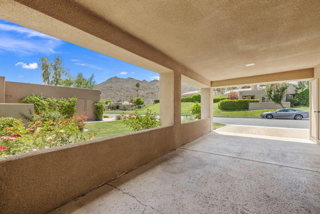 73416 Mariposa Drive