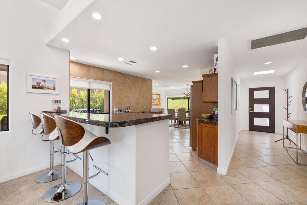 73416 Mariposa Drive