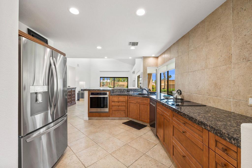 73416 Mariposa Drive