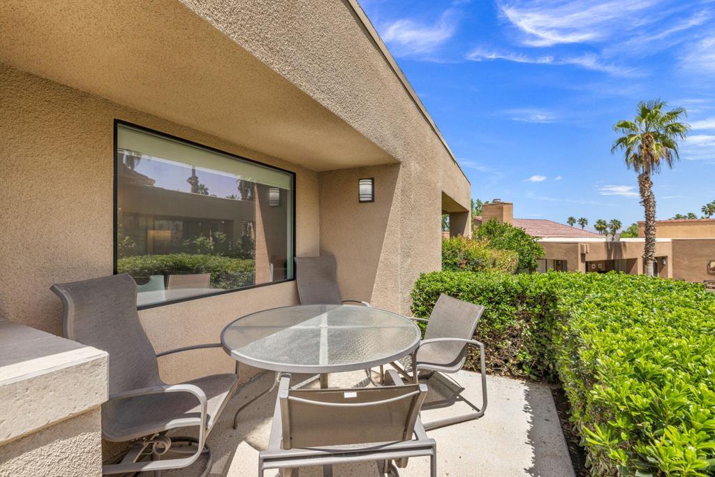73416 Mariposa Drive
