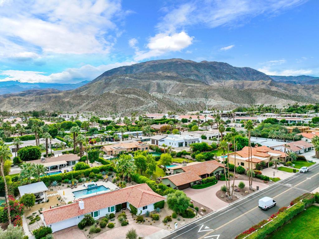 27 Calle Encinitas