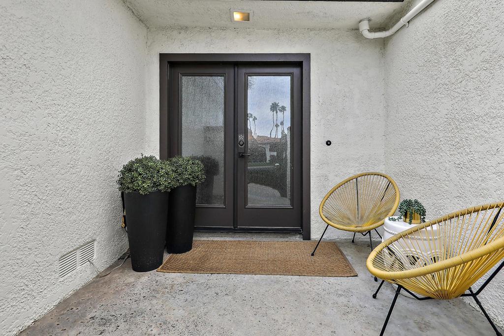 27 Calle Encinitas