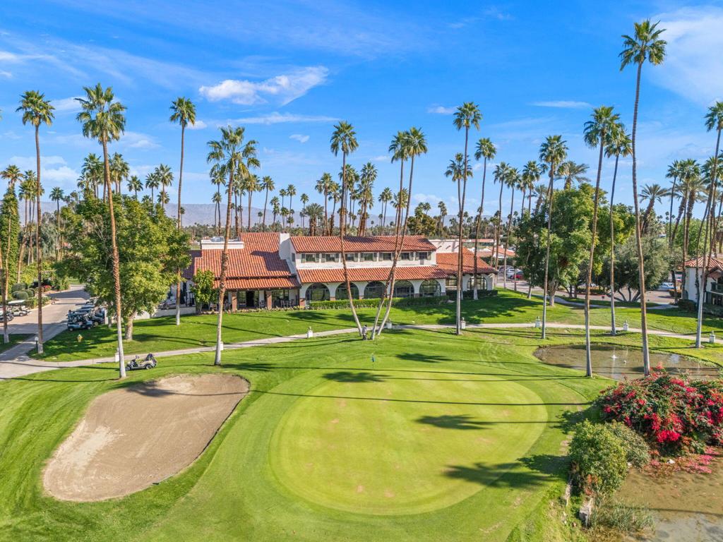27 Calle Encinitas