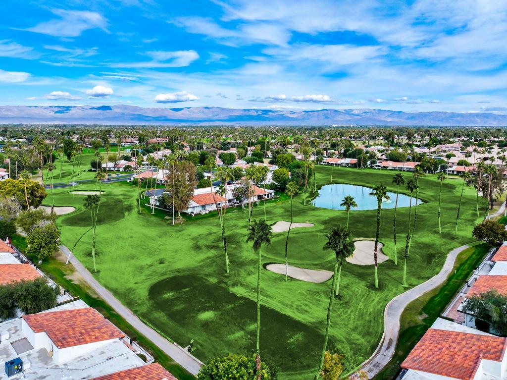 27 Calle Encinitas