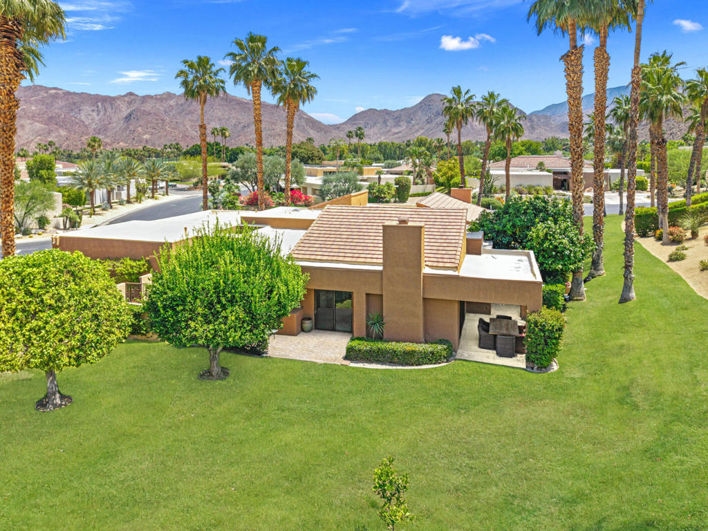 49271 Mariposa Drive
