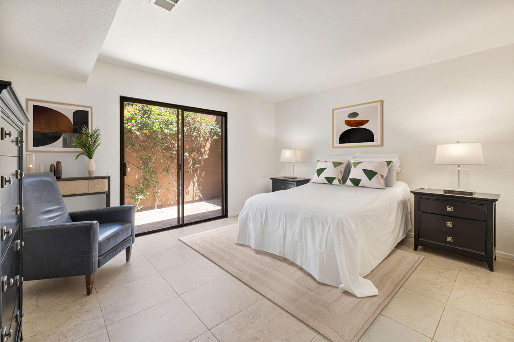 49271 Mariposa Drive