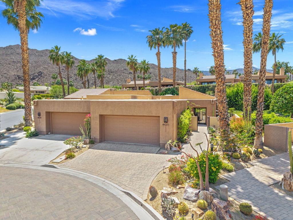 49271 Mariposa Drive