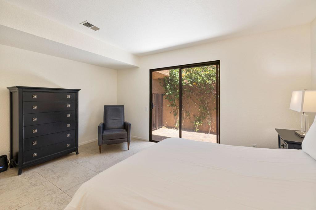 49271 Mariposa Drive