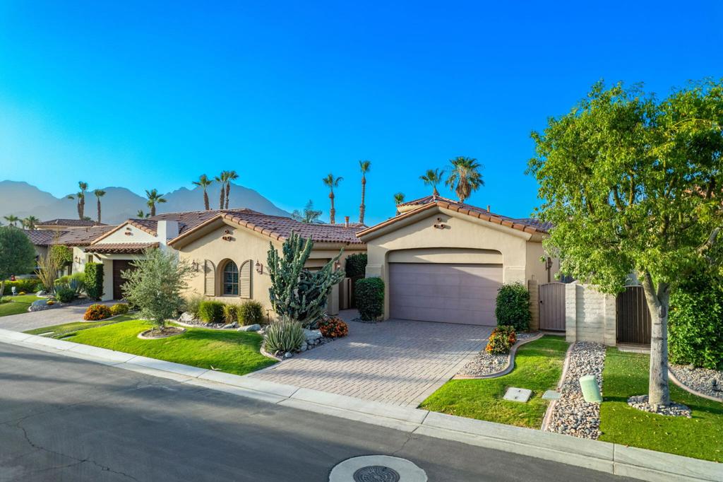 50280 Valencia Court