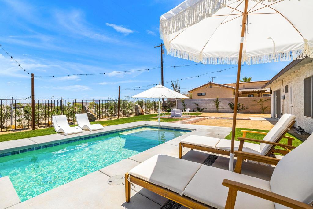 41700 Jamaica Sands Drive