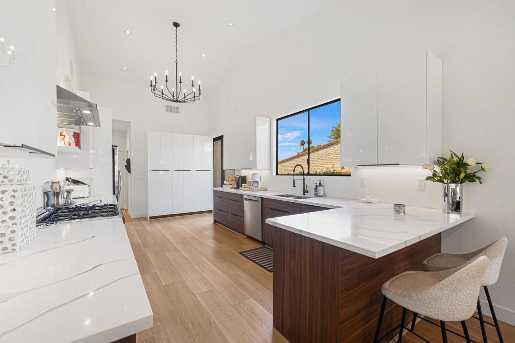 44848 Oro Grande Circle