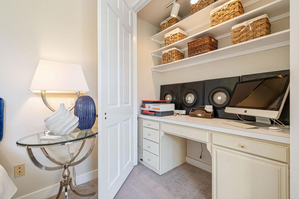 44848 Oro Grande Circle