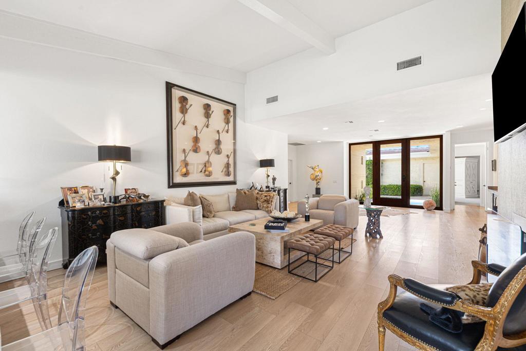 44848 Oro Grande Circle